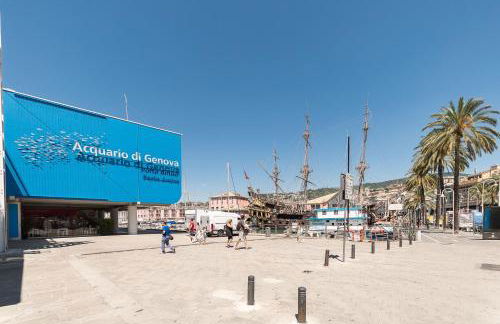 L'Acquario del principe, vicoli, porto e lanterna - Foto 17