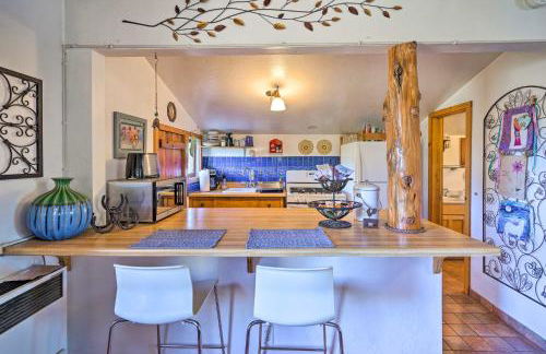 Cozy Story Book Barn Cottage with Scenic View - Foto 8