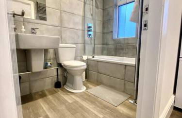 Private Northumberland Apartment - FREE PARKING - Foto 6