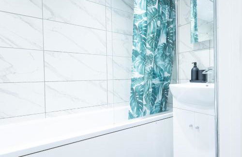 Cozy Riverside Apartment 5mins to train station - Foto 51