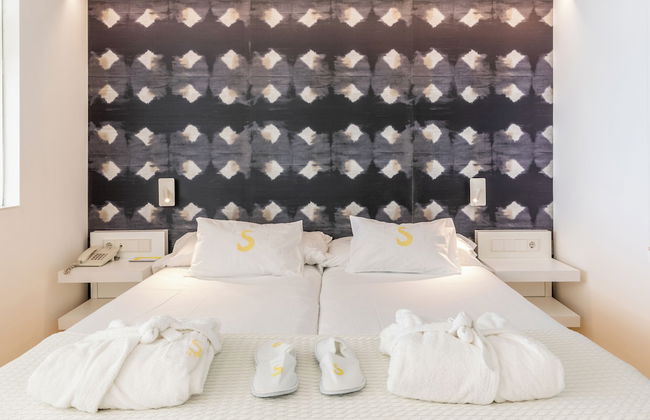 Sud Ibiza Suites - Photo 22