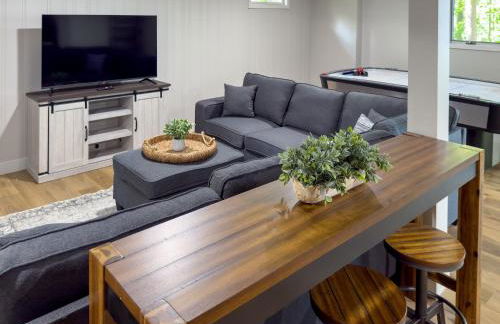 Pet-Friendly Lakefront Cabin by arc Vacation Rentals - Foto 35