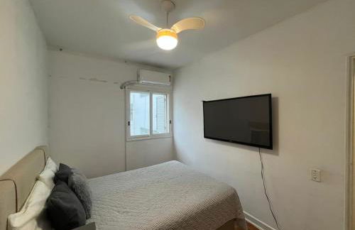 Apartamento quadra da praia - Foto 12