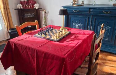 Les Ribas villa groupe, de 4 a 14 personnes, maison familiale, séjour nature, calme, Provence, Plaine des Maures, proche mer, Verdon, randonnée, terrain arboré, jeux enfants, pétanque, ping-pong, cuisine équipée, grande capacité, vacances en groupe - Foto 33
