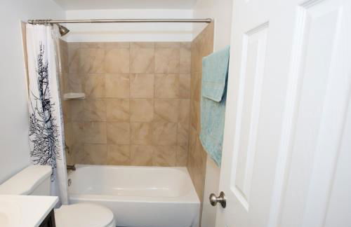 STEPS to CONVENTION CENTER, DOWNTOWN DC, METRO STATION: PRIVATE APARTMENT - Foto 9