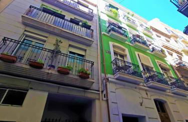 CHARLOT Center Apartment I by SunCastle apartamentos - Foto 24