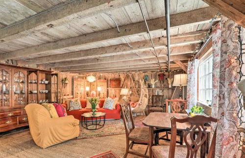 1 Mi to Beach! Cape Cod Carriage House on 2 Acres - Foto 2