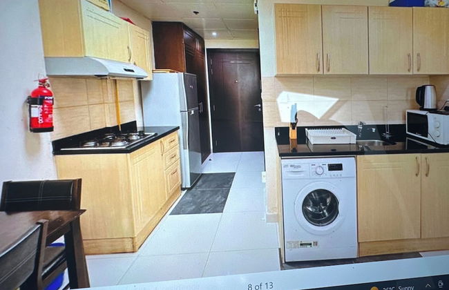 OYO 1233 Home Elite 1 Residence Sports - Photo 2