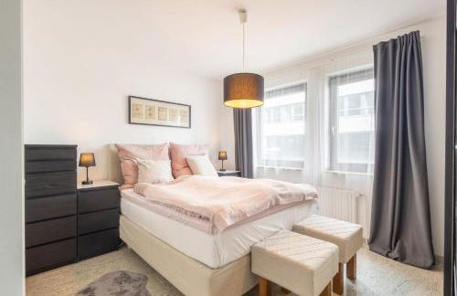 Rob's Suite - Zentrale Design-Suite am Opernplatz, 2 Zimmer, 2 Bäder und Top-Ausstattung - Foto 16