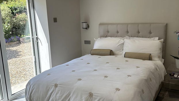 Beautiful 1-bed Studio in Bourne end - Foto 5, Habitación