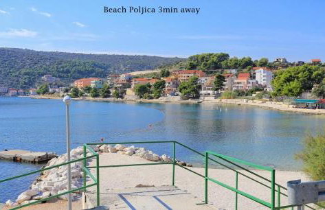 Seaside Villa near Trogir - Poljica - Photo 41