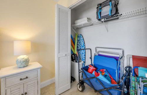 New Listing! Dog-friendly direct oceanfront with private balcony and heated rooftop pool - Foto 34