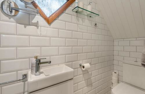 The Loft House - Photo 10