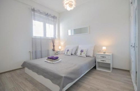 Beautiful Home In Donji Prolozac - Foto 27