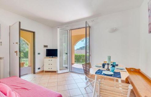 Beautiful Home In Diano Calderina - Foto 3