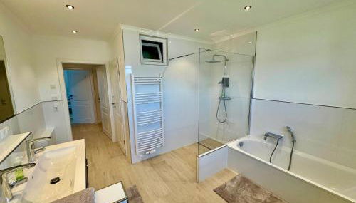 Heideglück Soltau - Foto 5, towels, Shower