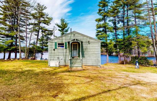 Lady and the Lake - Photo 25