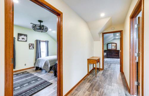 Charming Tonica Farmhouse with Private Yard! - Foto 17