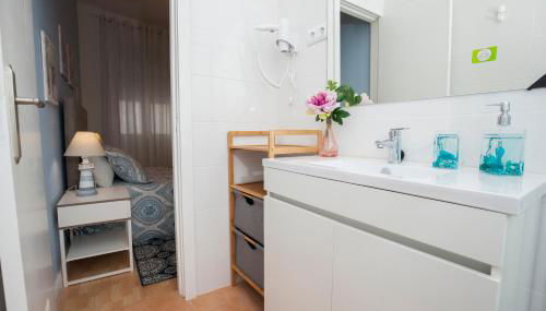 Terrace Matosinhos House - Photo 3