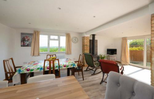 The Annexe at Hilliers - Photo 5