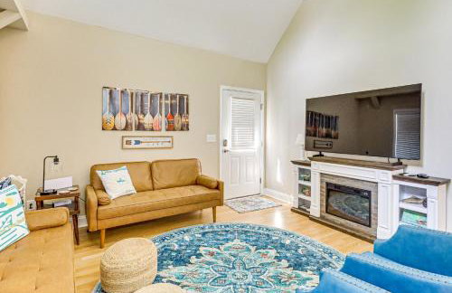 Remote Escape Lake Home with Dock in Sparta! - Foto 4