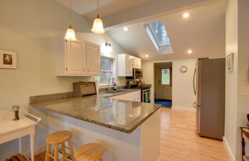 Falmouth Vacation Rental On Highland Lake! - Foto 11