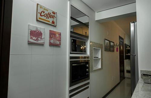 Apto com lareira, ar quente frio a 800m do centro - Foto 51