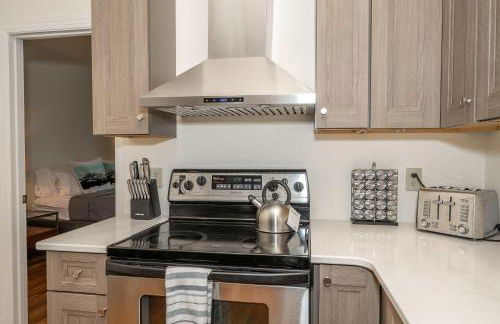 Cityscape Escape - Local Eateries - Foto 21