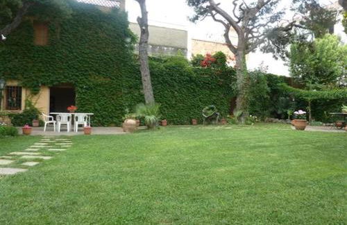 Casa de pueblo con jardín - Foto 32