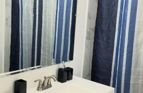 Whole House+Renovated+Pool+Lanai+BBQ+Close to All - Foto 11