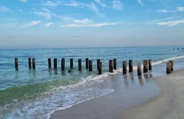 Lovely 2-Bedroom plus Den Condo in Greenlinks Resort - Photo 39