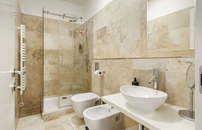 Limehome Prague Halkova - Foto 73