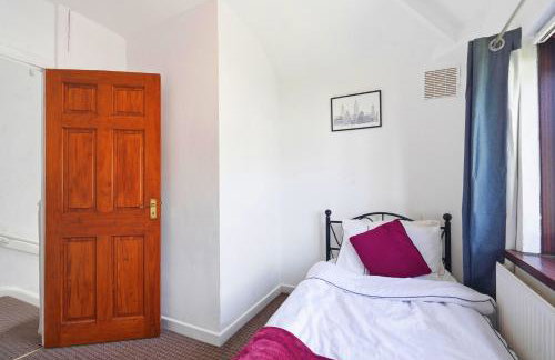 Cosy 4 Bedroom Birmingham - Foto 20
