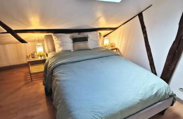 Deux pièces sous les toits - Photo 3