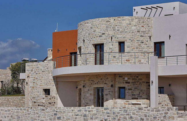 New Beautiful Complex With Villa's and App, Big Pool, Stunning Views, SW Crete - Foto 1