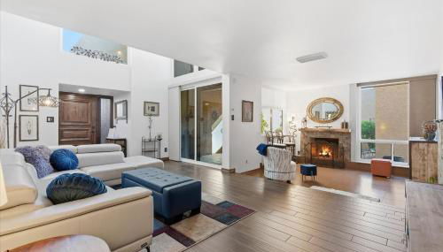 Windchime - Multiple Patios - Mins to Old Town - Foto 1