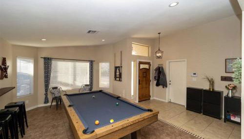 Spacious house with pool heater, hot tub, billiards - Foto 5