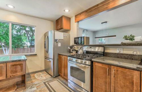 Family Oasis Offices Home Gym Fenced Yard - Foto 9