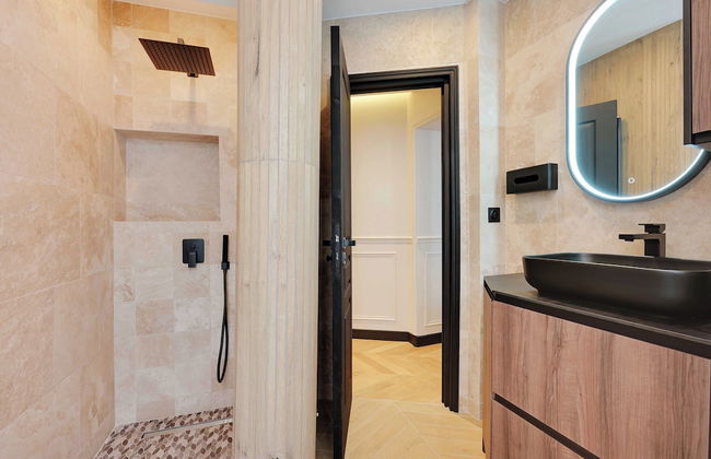 Charming apt - 2br/6p - Ternes/ Arc de Triomphe - Photo 12