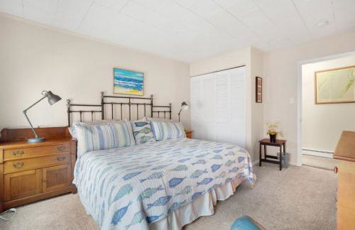 Artist Apartment - Idyllic villa steps from Town & the waterfront! - Foto 14