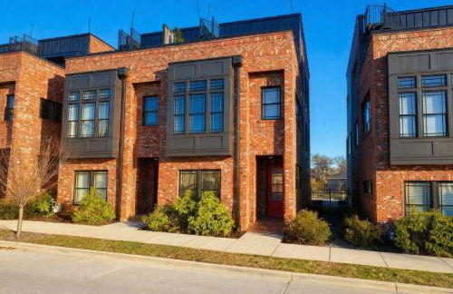 Skyline Views with Double Rooftop Deck & Game Room - Foto 51