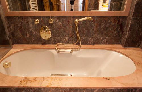 Sunny Panoramic Balcony - Foto 10