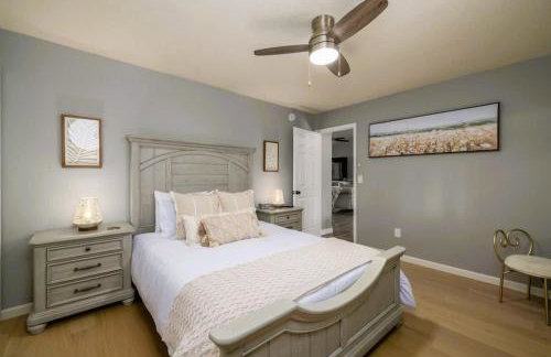 Comfy CDA Family Home with Fire Pit and Huge Yard - Foto 11