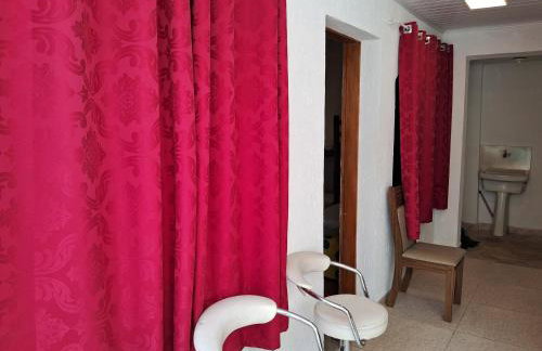 Casa Show - Hospedagem e Day use para grupos - com piscina aquecida - Foto 33