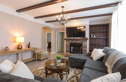 Riverside Ranch by Avantstay Mins to Downtown - Foto 6