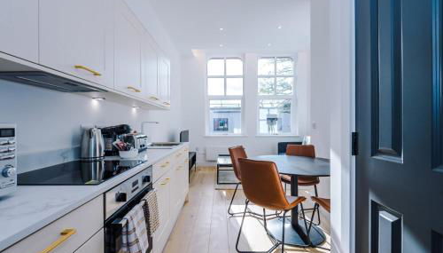 Stylish 1-Bedroom Getaway in Sale - Photo 5