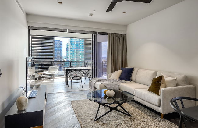 Nero Newstead - Photo 16