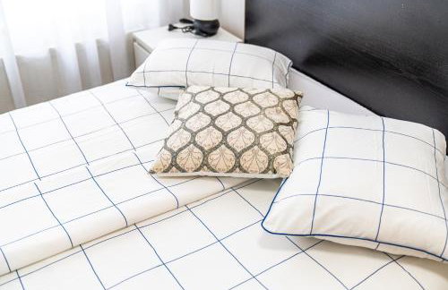 Flex SelfCheckIns 170 - Zagreb - Bedroom - Parking - Loggia - Foto 13