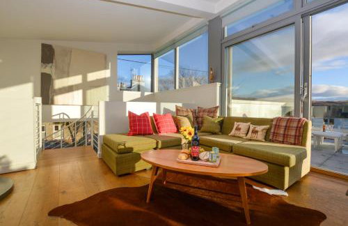 Old Fire Station - Foto 9