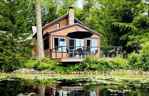 Lakefront Cabin Getaway near Adirondack Mountains in Salisbury, New York - Foto 1